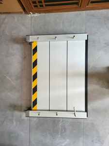 Barriera Antiallagamento in Alluminio Resistente agli Uragani**, Muro Antiallagamento Residenziale Rinforzato per la Stagione delle Tempeste - Product Image 6