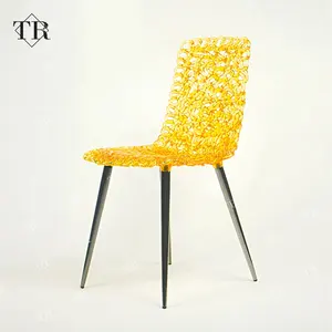 كرسي Turri Acrylic ملون من البلاستيك رخيص الثمن كراسي لتناول الطعام كراسي فنادق من البلاستيك والأكريليك على الطراز الاسكندنافي الشمالي