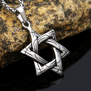 Yunnique Hexagram Collar de acero inoxidable para hombre, colgante de estrella de color dorado y plateado, joyería, regalo, collares de moda - Product Image 2
