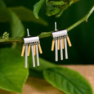 Boucles d'oreilles pendantes tendance en acier inoxydable 316L avec placage or PVD, design moderne durable et résistant - Product Image 3