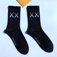 Chaussettes mi-hautes pour hommes, style scolaire et urbain, en coton coloré de haute qualité, respirantes, à séchage rapide, avec motifs personnalisés, vente en gros