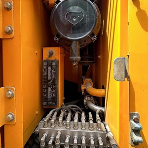 Excavadora Hidráulica Hyundai 220lc -9 Usada de 22 Toneladas con Motor, Caja de Cambios, Bomba y PLC - Excavadora de Segunda Mano en Venta - Product Image 2