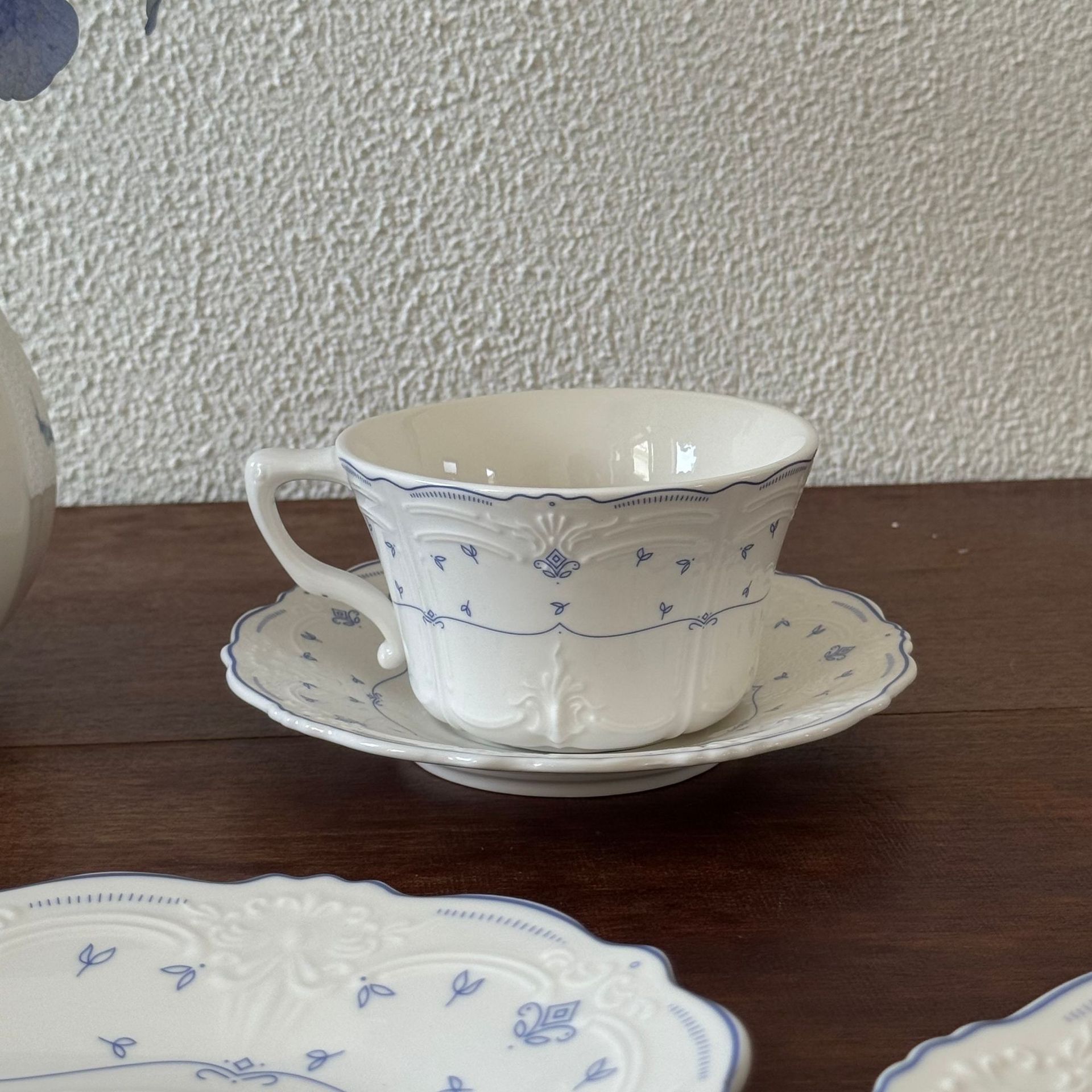 Vintage blue floral cup-250ml-saucer-15cm