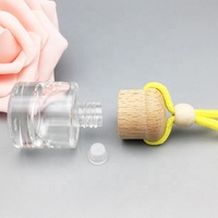 Diffuseur de parfum pour voiture suspendu de 9 ml avec bouchon en bois et corde, flacon rond, désodorisant, pulvérisateur à pompe, type scellé