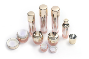 Tùy chỉnh sang trọng trong suốt Acrylic mỹ phẩm chai cho chăm sóc da khác nhau năng lực 30/60/120ml - Product Image 3