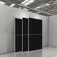 575-600W Usine Directement Eu Stock Jinko Panneaux Solaires Bifacial 580w 590w Module Solaire Mono Demi-Cellule pour Système de Stockage d'Énergie