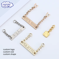 Étiquette métallique durable avec logo en relief 3D, chaîne ronde, logo gravé au laser, lavable et gravé, pour vêtements