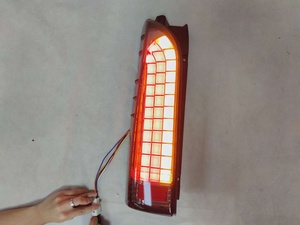 Fanale posteriore Per Toyota Hiace 2005-2018 di Coda A <span class=keywords><strong>Led</strong></span> Della Luce di Nebbia Freno Posteriore Parco automatica Del Segnale Della Lampada DRL bar parti accessori riflettore - Product Image 2