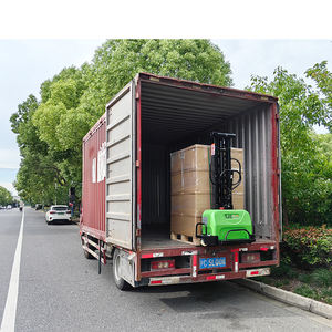 LIEBO 2024 Stock Listo para enviar Venta caliente 500kg 700kg Carretilla elevadora portátil de carga automática Elevador apilador eléctrico Precio de fábrica - Product Image 2