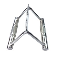 Poignée de traction double D chromée antidérapante pour machine de musculation assise