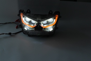 NMAX 155 125 2020 <span class=keywords><strong>2021</strong></span> phare LED de moto avec lampe de signalisation design personnalisé yeux paresseux phare avant pour YAMAHA accessoires - Product Image 5