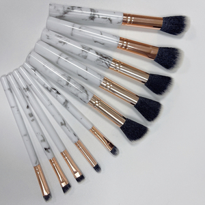 Ensemble de pinceaux de maquillage professionnels en pierres précieuses naturelles <span class=keywords><strong>Kabuki</strong></span>, <span class=keywords><strong>pas</strong></span> <span class=keywords><strong>cher</strong></span>, 10 pièces, manche en marbre, pinceaux de maquillage avec étui - Product Image 3