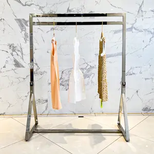 Boden stehende Werbung Display Frauen Bekleidungs geschäft Kleiderbügel Gold Kleider ständer Display Rack für Kleidung Shop