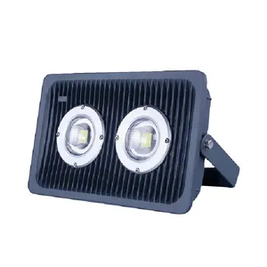 Factory Wholesale Three-Year Warranty Super Bright High Power IP65 Waterproof Rechargeable Led Floodlight for Road