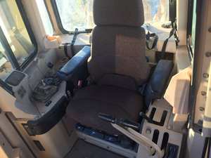 Bulldozer sobre orugas D10N D8K usado en condiciones casi nuevas a bajo precio Bulldozer D8R D7R de segunda mano en China para la venta - Product Image 6