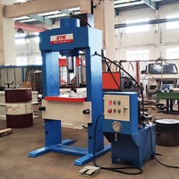 Presse hydraulique de type portique 63T, machine de forgeage à petite échelle, équipement de formage des métaux de haute précision
