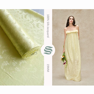 Tela Jacquard 100% Seda de Morera, Tela Satén Dobby de 19 mm, Diseño Floral Transpirable para Vestidos y Pijamas - Product Image 1