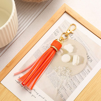 Porte-clés transfrontalier en cuir PU avec pompon, bracelet en silicone, accessoires à pompon, pendentif de sac, porte-clés en cuir