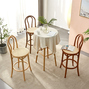 Silla de Bar Apilable de Madera Estilo Vintage Moderno, Taburete Alto de Madera Curvada Tipo <span class=keywords><strong>Thonet</strong></span> para Eventos al Aire Libre, Hoteles, Cenas y Banquetes - Product Image 2