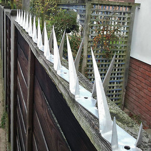 Pointes murales anti-escalade de haute sécurité pour murs et clôtures Fil d'acier enduit de PVC galvanisé Sharp Razor - Product Image 5