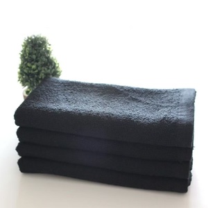 Lot de 10 serviettes noires extra-longues en pur coton, fines et absorbantes, adaptées aux salons de beauté, aux salons de coiffure, aux bains de pieds, aux saunas - Product Image 5