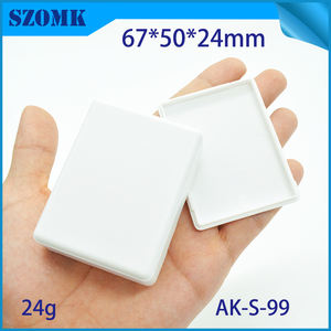 מארז תיבת הילוכים pcb שחור תיבת בקרת פלסטיק קטנה תיבת pcb 67 (l) * 50 (w) * 24 (h) מ "מ - Product Image 5