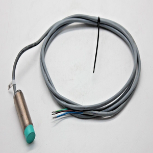 NBN8-18GM60-WO nouveau contrôleur de programmation PLC d'automatisation industrielle d'entrepôt prêt d'origine - Product Image 1