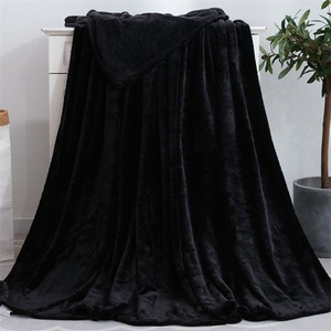 Black Fleece <strong>Blanket</strong> Sherpa Throw <strong>Blanket</strong> Winter <strong>Kingsize</strong> Printed <strong>Blanket</strong> - Product Image 4