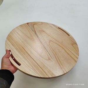 Tabla de cortar pizza redonda de madera de Paulownia con asas para uso en exteriores y para servir sushi - Product Image 3