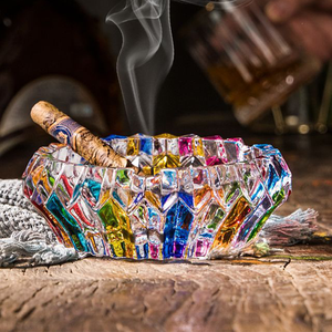 Cenicero de cristal de aspecto alto barato decoración de la sala de estar del hogar cenicero de vidrio de color personalizado Retro - Product Image 6