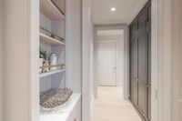 Meubles de cuisine classiques sur mesure, vitrine à perles style Shaker, poignée en laiton, ensemble en MDF pour projets de villas et hôtels