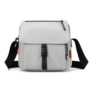 Wholesale Functional Crossbody Bag Large Capacity Lightweight Portable Unisex Shoulder Bag Waterproof Nylon Fabric Leisure - Product Image 2