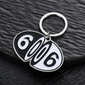 Porte-clés ovale en émail au design créatif, logo personnalisé, numéros, alliage de zinc plaqué argent, vente en gros pour cadeaux <span class=keywords><strong>d</strong></span>'événements - Product Image 5