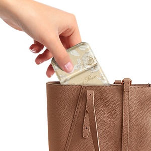 Fabricantes al por mayor nuevo espejo pequeño <span class=keywords><strong>plegable</strong></span> para mujer que puede llevar escritorio puede levantarse bolsillo Mini espejo de maquillaje de encimera portátil - Product Image 6