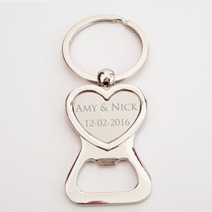 <span class=keywords><strong>Porte</strong></span>-clés décapsuleur cœur d'amour <span class=keywords><strong>personnalisé</strong></span> gravé gratuitement pour mariage, <span class=keywords><strong>porte</strong></span>-clés <span class=keywords><strong>personnalisé</strong></span> avec logo sur mesure - Product Image 3
