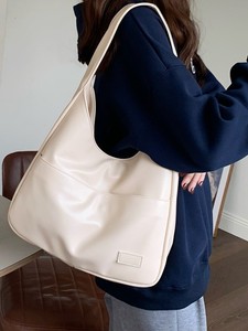 2024 nuevo otoño suave cubo bolso de mano estudiante universitario clase hombro bolso de compras con patrón de dibujos animados - Product Image 2