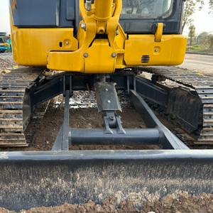 Used Komatsu PC40 Mini Crawler Excavator Compact Hydraulic Digger for Landscaping Farm and Trenching Work - Product Image 4