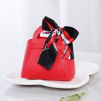 Tas Hadiah Ulang Tahun Kulit PU Mini 12*13*6Cm yang Dapat Didaur Ulang dengan Pita - Portabel untuk Halloween, Natal, Imlek, Permen