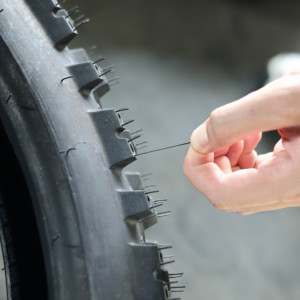 Neumático de Motocicleta 130/90 X 15 Knoxville Tn, Comparación de Tamaños 80/90-14 90/90 21 2000 Zr7, Reparación de Fugas de Válvula - Product Image 6