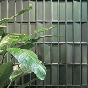 Tuiles en béton UHPC pour la décoration murale intérieure et extérieure des bureaux, des magasins et des maisons, designs 3D, dimensions 100*300*20mm, écologiques. - Product Image 2