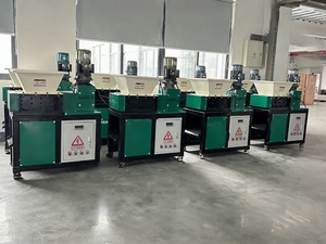 Equipo de reciclaje de chatarra Trituradora de chatarra de <span class=keywords><strong>aluminio</strong></span>/hierro/cobre Trituradora de doble eje <span class=keywords><strong>para</strong></span> metal - Product Image 3