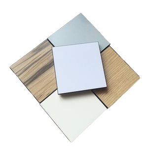 Plaques de stratifié compact HPL Phéolic de luxe pour panneaux muraux intérieurs avec texture élégante en grain de bois - Product Image 1