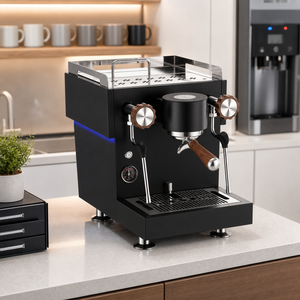 Machine à café expresso professionnelle Careforcafe Classic 9Bar avec pompe à vibration - Product Image 2