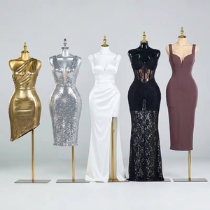 Mannequins d'Affichage Dorés Grande Taille Femme Afro-Américaine, Modèle en Plastique <span class=keywords><strong>avec</strong></span> Forte Poitrine et Hanches Généreuses pour Magasin de Vêtements - Product Image 6