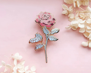 Kawaii Anime emaye rozetleri-şapka giyim süslemeleri hediyelik eşya hediyeler için sevimli Metal pimler - Product Image 6