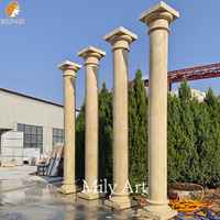 Colonne de marbre carrée décorative extérieure de haute qualité sculptée à la main pour villa
