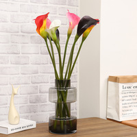 Tige de lys calla artificielle Premium Real Touch 76 cm, fleur artificielle réaliste pour la décoration de vases d'hôtels de luxe et de maisons.