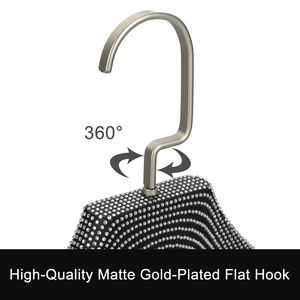 Cintres en cuir personnalisés LINDON avec strass et <span class=keywords><strong>bois</strong></span>, design luxueux pour les magasins de vêtements haut de gamme et les présentoirs de boutiques - Product Image 3