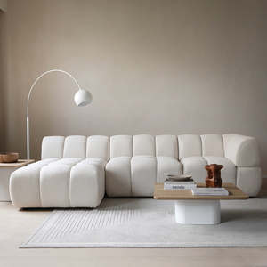 Ensemble de salon beige confortable en forme de L, canapé modulaire design nuage, style nordique - Product Image 1