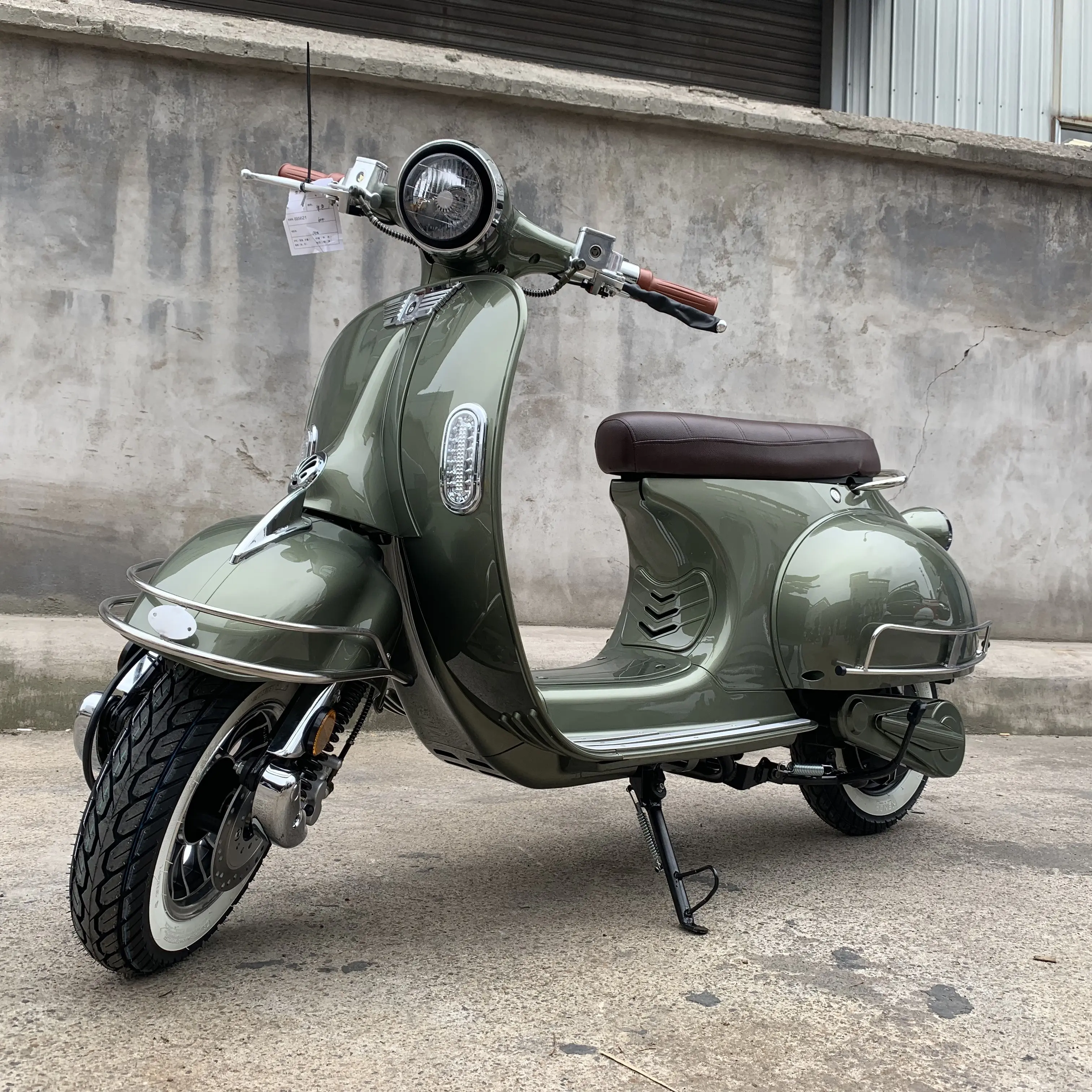 Amoto Retro Italy style 2000w/3000W 60V Classic vintage électrique ves pa moto électrique pour adultes